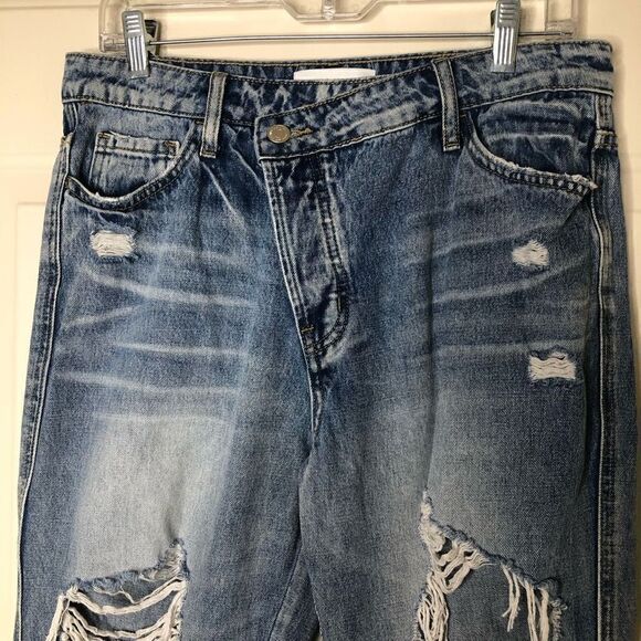 Flying Monkey Super Distressed Medium Wash Straight Leg Jeans Size 8/29 - Picture 3 of 15